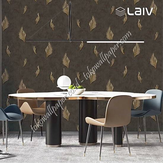 NEW BEE II B672-3
Gallery